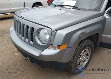 2015 Jeep Patriot Sport z USA, uszkodzony, nr VIN 1C4NJPBA7FD367478